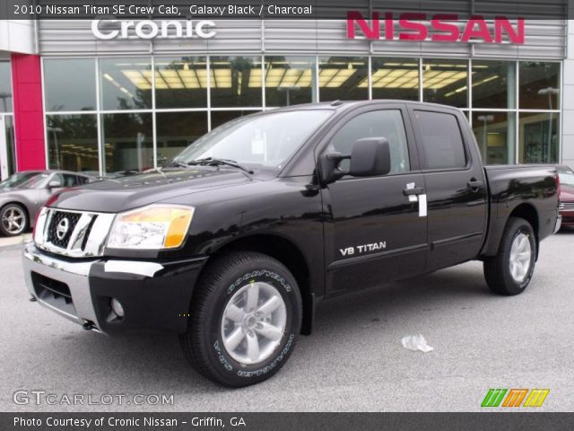 2010 Nissan Titan SE Crew Cab in Galaxy Black