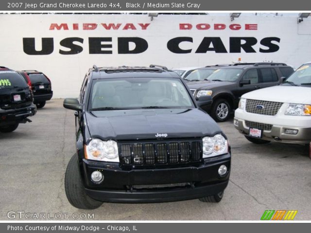 2007 Jeep Grand Cherokee Laredo 4x4 in Black