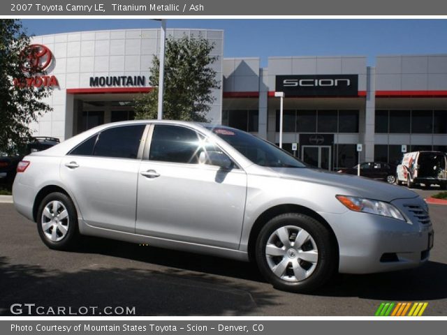 2007 Toyota Camry LE in Titanium Metallic