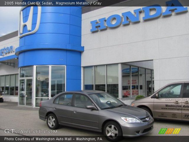 2005 Honda Civic EX Sedan in Magnesium Metallic