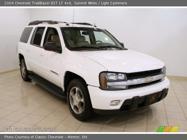 2004 Chevrolet TrailBlazer EXT LT 4x4 in Summit White