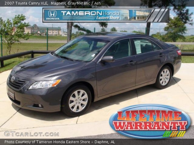 2007 Toyota Camry XLE in Magnetic Gray Metallic