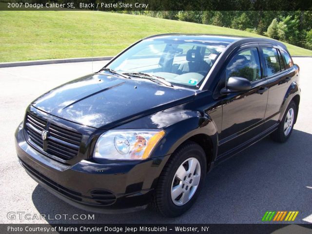 2007 Dodge Caliber SE in Black