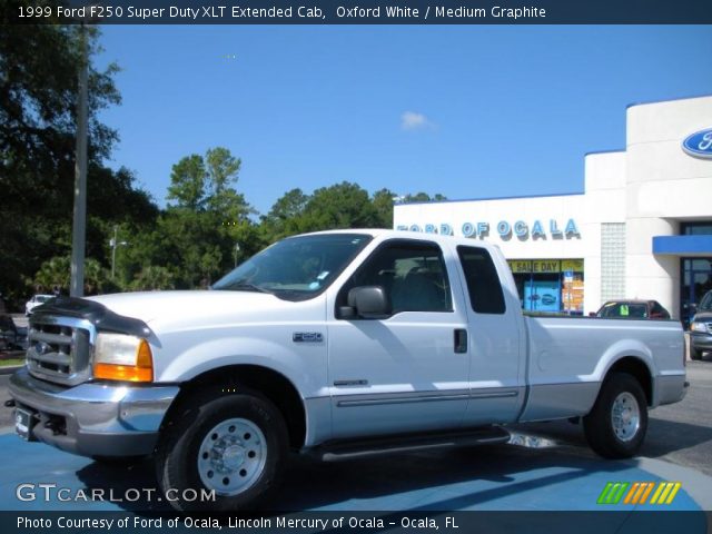 1999 Ford F250 Super Duty XLT Extended Cab in Oxford White