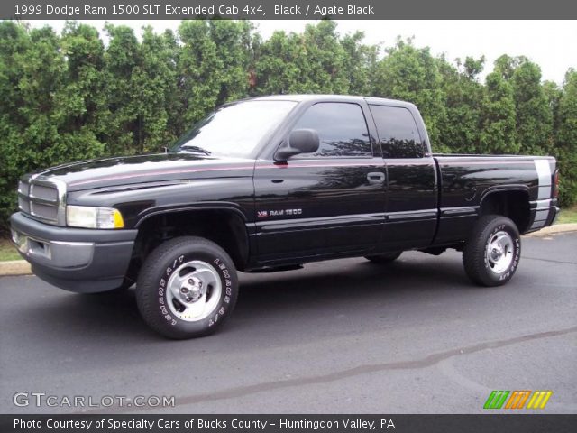 1999 Dodge Ram 1500 SLT Extended Cab 4x4 in Black