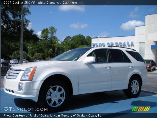 2007 Cadillac SRX V6 in White Diamond