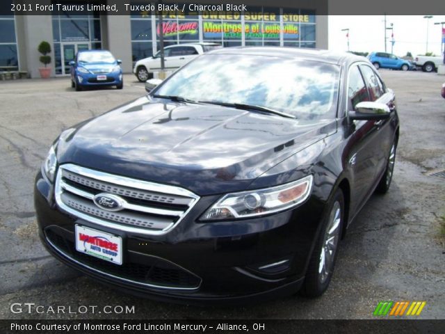 2011 Ford Taurus Limited in Tuxedo Black