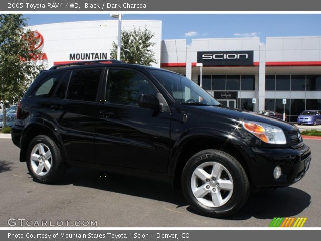 2005 Toyota RAV4 4WD in Black