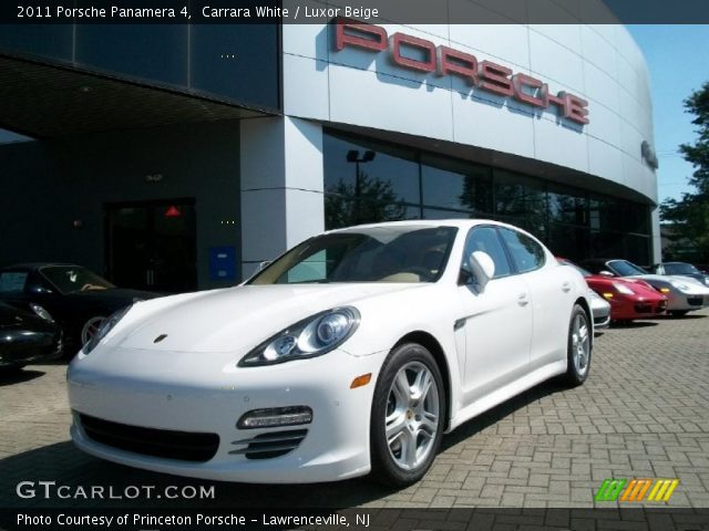 2011 Porsche Panamera 4 in Carrara White