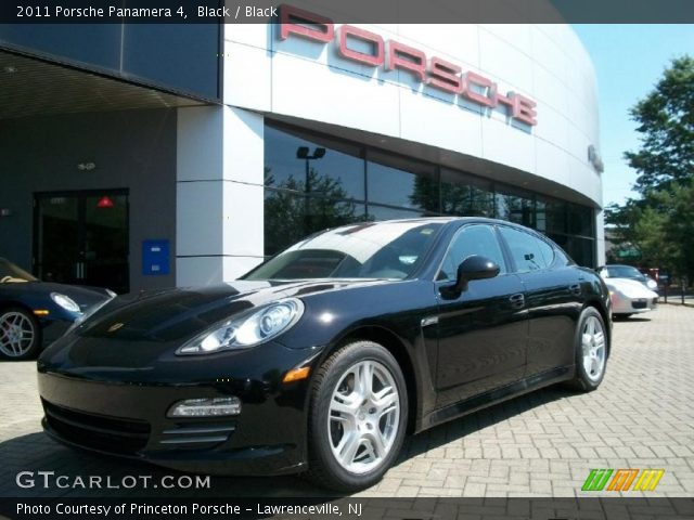 2011 Porsche Panamera 4 in Black