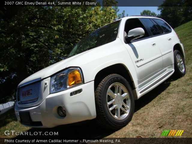 2007 GMC Envoy Denali 4x4 in Summit White