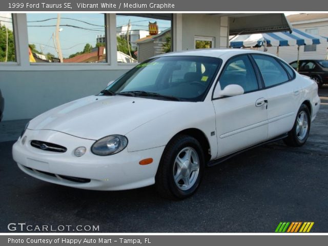 1999 Ford Taurus SE in Vibrant White