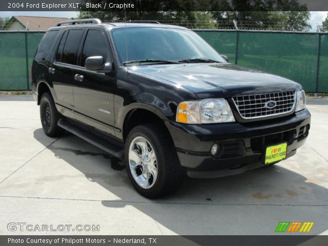 2004 Ford Explorer XLT in Black