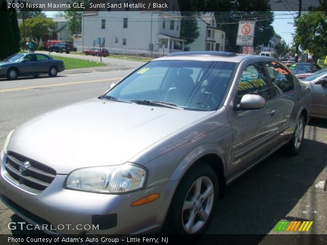 2000 Nissan Maxima GLE in Sunlit Sand Metallic