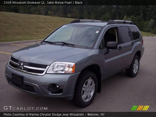 2008 Mitsubishi Endeavor LS in Satin Meisai Pearl