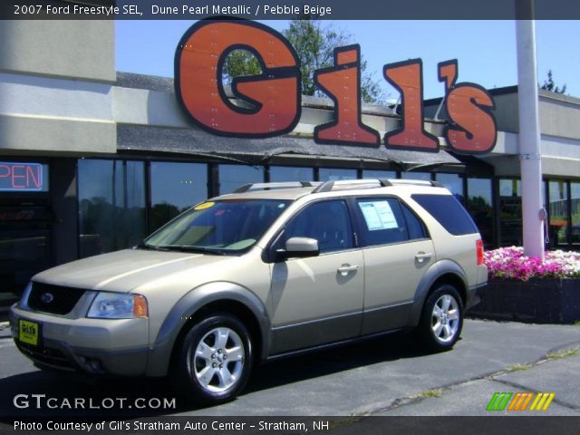 2007 Ford Freestyle SEL in Dune Pearl Metallic