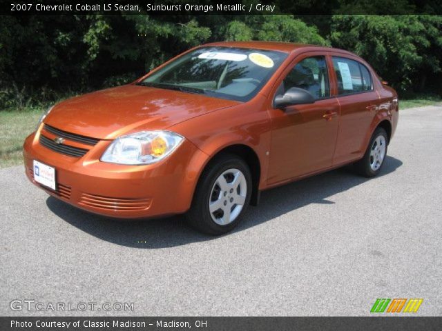 2007 Chevrolet Cobalt LS Sedan in Sunburst Orange Metallic
