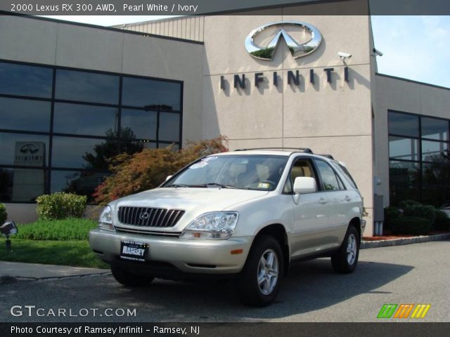 2000 Lexus RX 300 AWD in Pearl White
