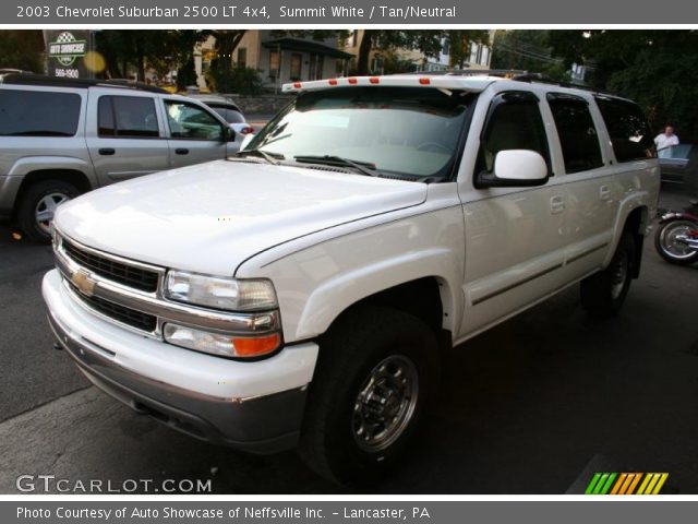 2003 Chevrolet Suburban 2500 LT 4x4 in Summit White