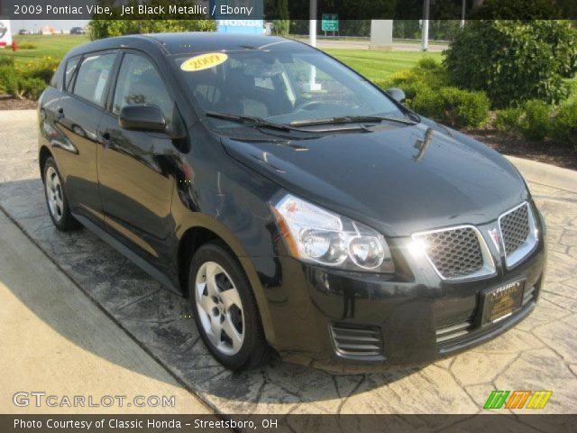 2009 Pontiac Vibe  in Jet Black Metallic