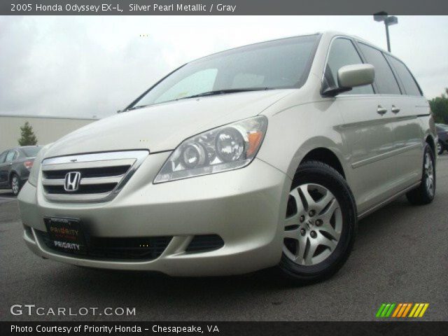 2005 Honda Odyssey EX-L in Silver Pearl Metallic