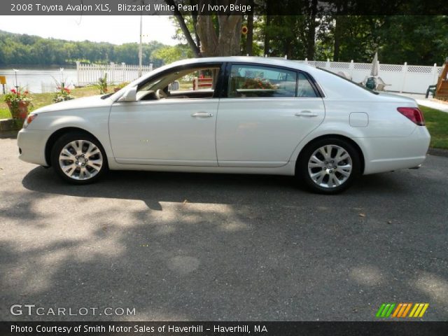 2008 Toyota Avalon XLS in Blizzard White Pearl