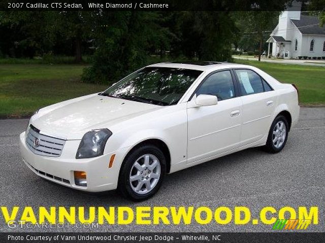 2007 Cadillac CTS Sedan in White Diamond