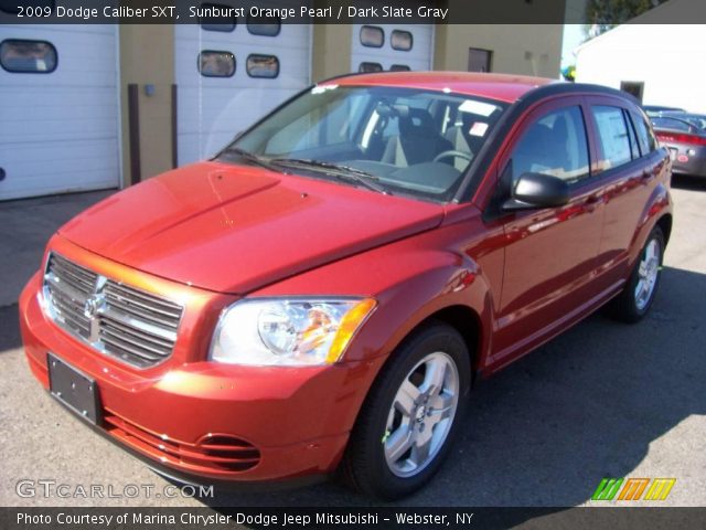 2009 Dodge Caliber SXT in Sunburst Orange Pearl