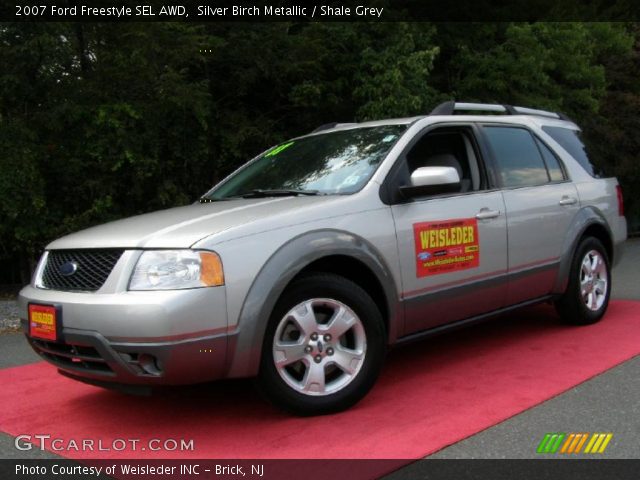 2007 Ford Freestyle SEL AWD in Silver Birch Metallic