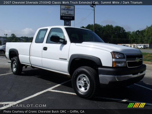 2007 Chevrolet Silverado 2500HD Classic Work Truck Extended Cab in Summit White