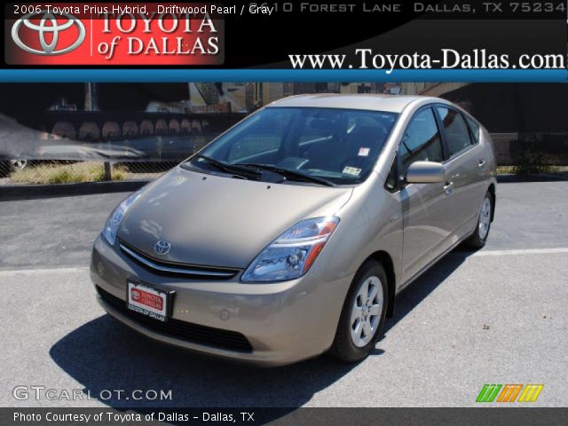 2006 Toyota Prius Hybrid in Driftwood Pearl