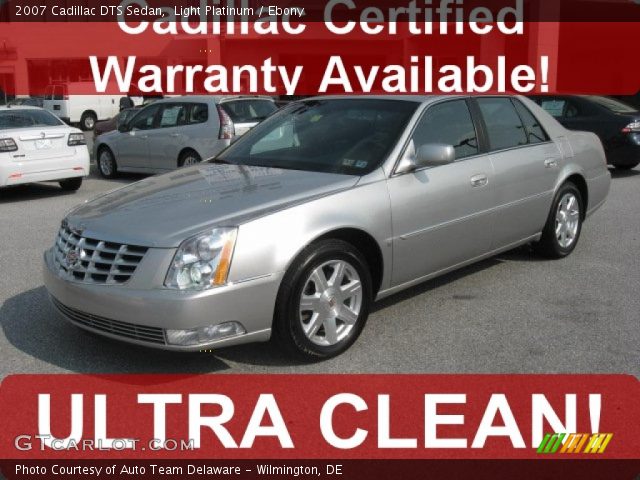 2007 Cadillac DTS Sedan in Light Platinum