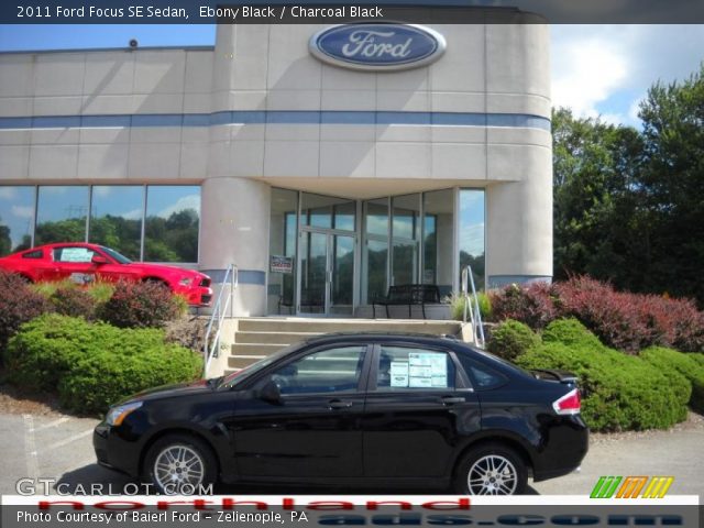 2011 Ford Focus SE Sedan in Ebony Black