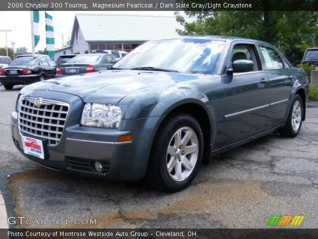 2006 Chrysler 300 Touring in Magnesium Pearlcoat