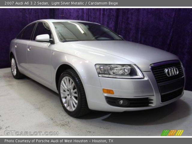2007 Audi A6 3.2 Sedan in Light Silver Metallic