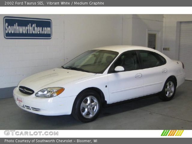 2002 Ford Taurus SES in Vibrant White