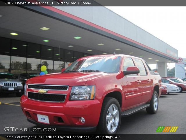 2009 Chevrolet Avalanche LT in Victory Red