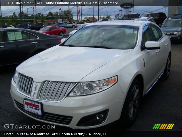 2011 Lincoln MKS FWD in White Platinum Metallic Tri-Coat