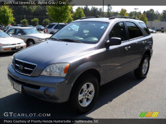 2005 Kia Sorento LX in Alpine Gray