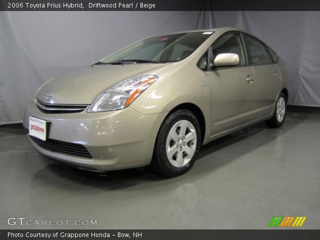 2006 Toyota Prius Hybrid in Driftwood Pearl