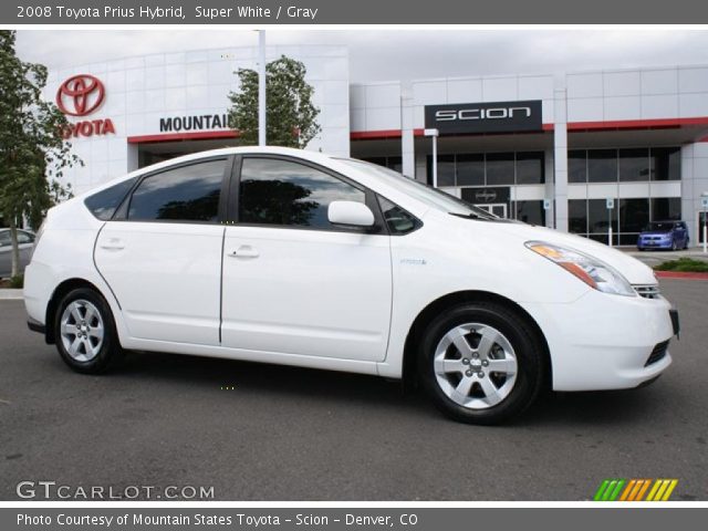 2008 Toyota Prius Hybrid in Super White