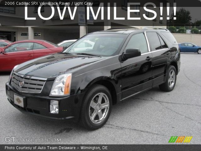 2006 Cadillac SRX V6 in Black Raven