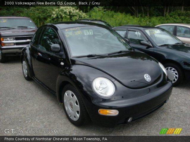 2000 Volkswagen New Beetle GLS Coupe in Black
