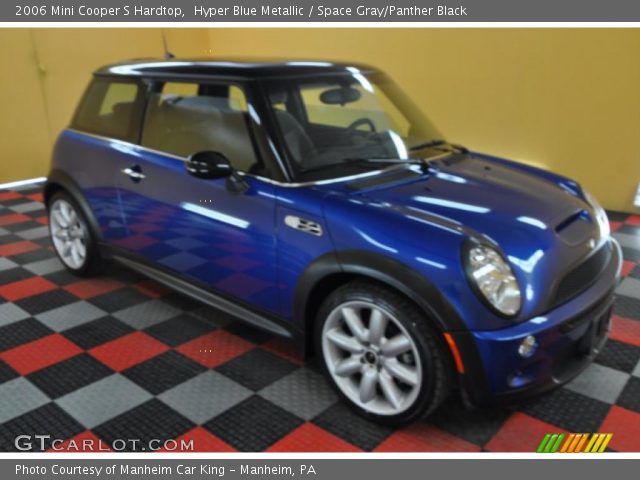 2006 Mini Cooper S Hardtop in Hyper Blue Metallic