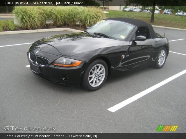 2004 BMW Z4 2.5i Roadster in Jet Black