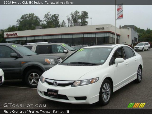 2009 Honda Civic EX Sedan in Taffeta White