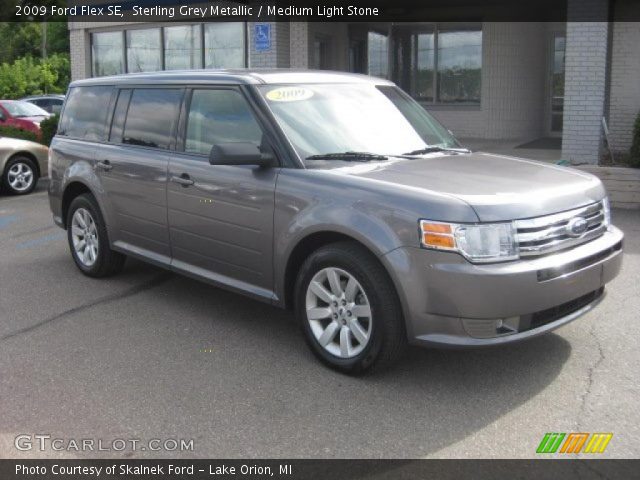 2009 Ford Flex SE in Sterling Grey Metallic