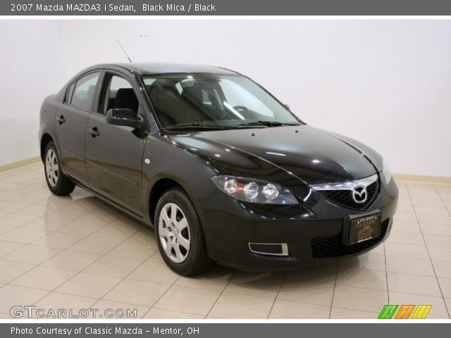 2007 Mazda MAZDA3 i Sedan in Black Mica