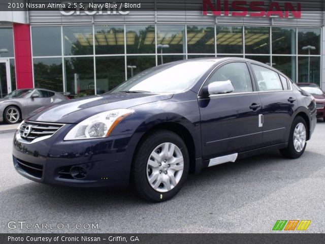 2010 Nissan Altima 2.5 S in Navy Blue