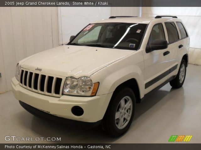 2005 Jeep Grand Cherokee Laredo in Stone White